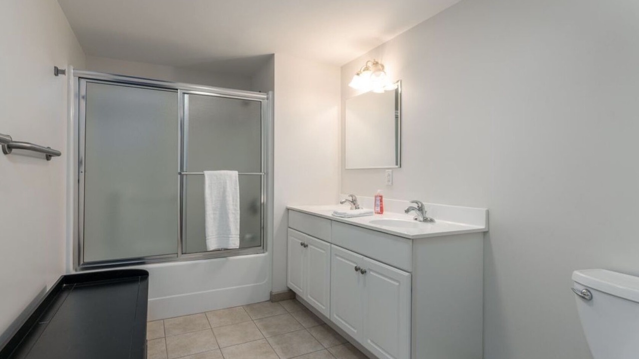 Photo of Bathroom in Old Orchard Beach