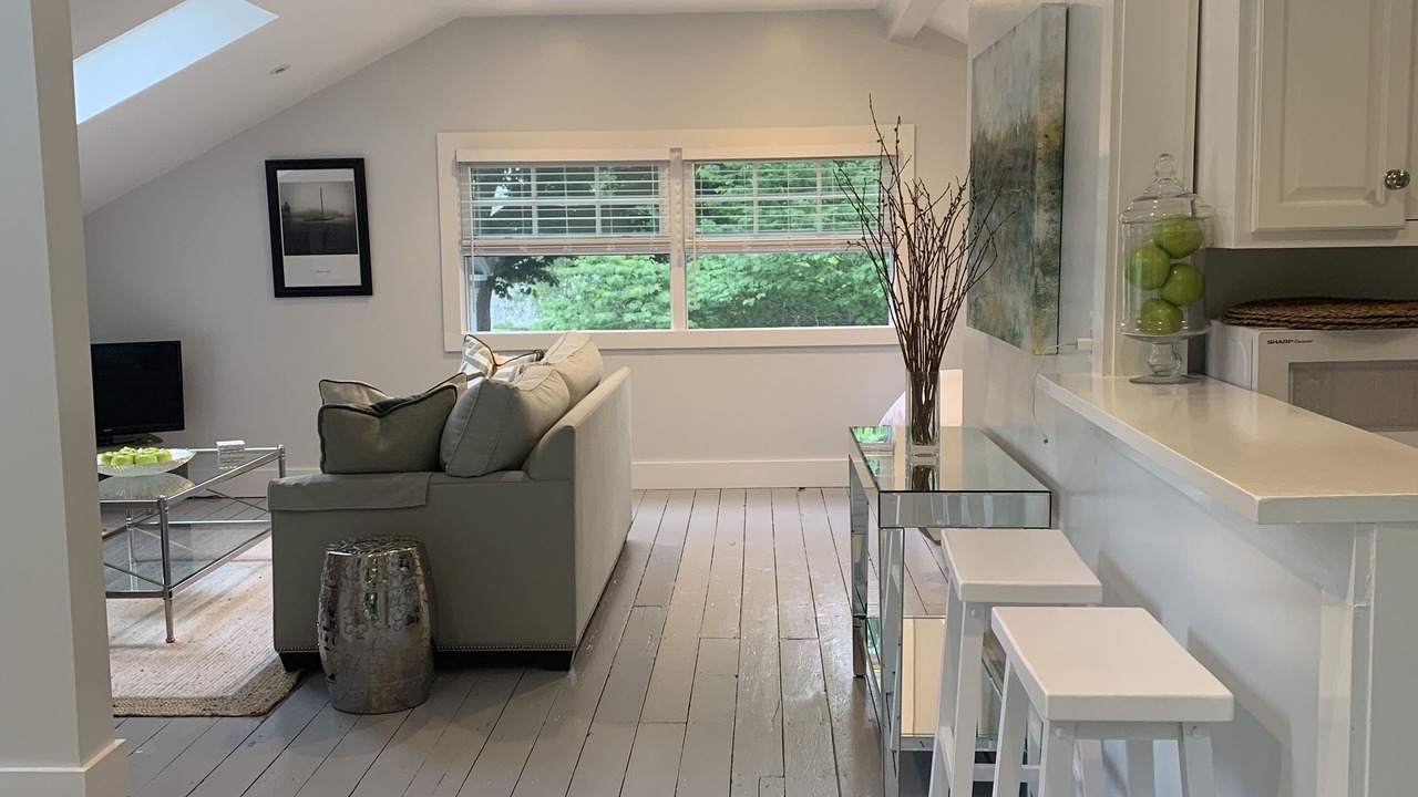 Photo of Livingroom in Mystic