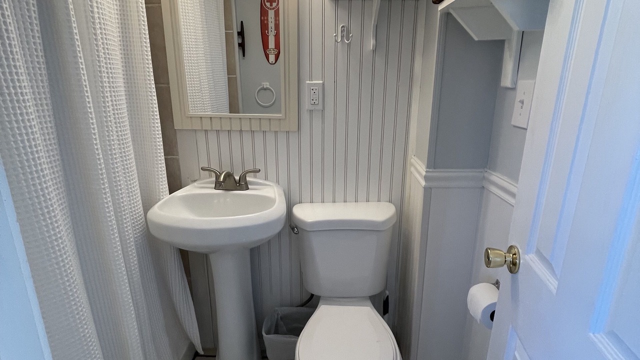 Photo of Bathroom in Hampton