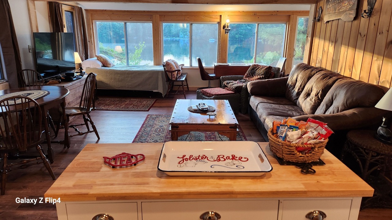 Photo of Livingroom in Lyman