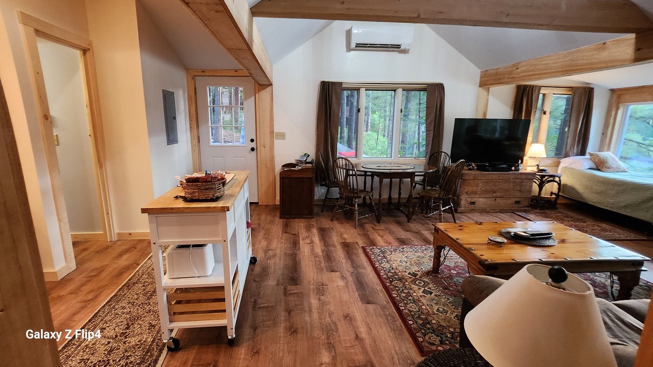 Photo of Livingroom in Lyman