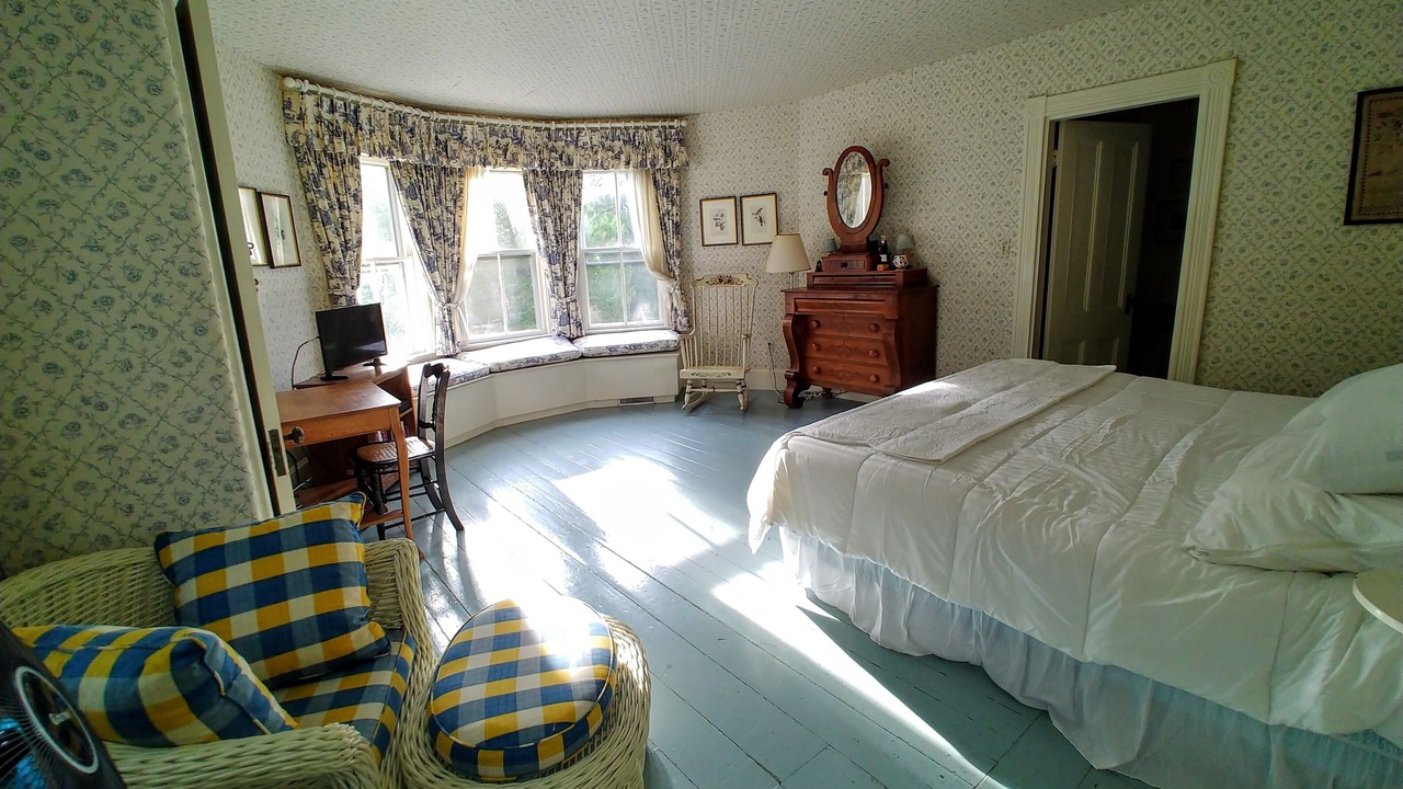 Photo of Bedroom in Tisbury