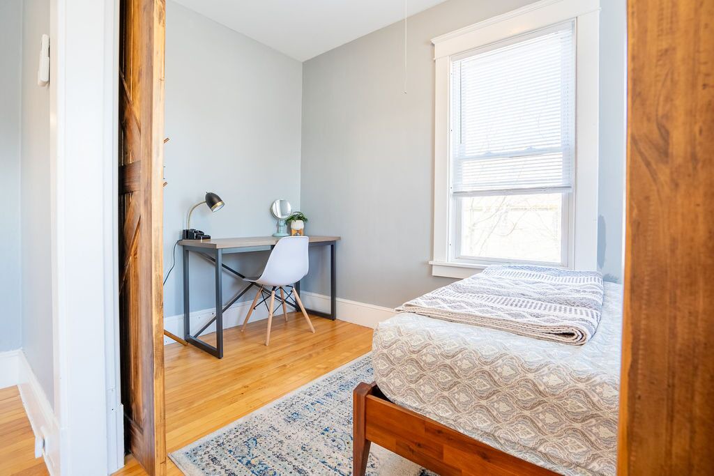 Photo of Bedroom in Oakdale