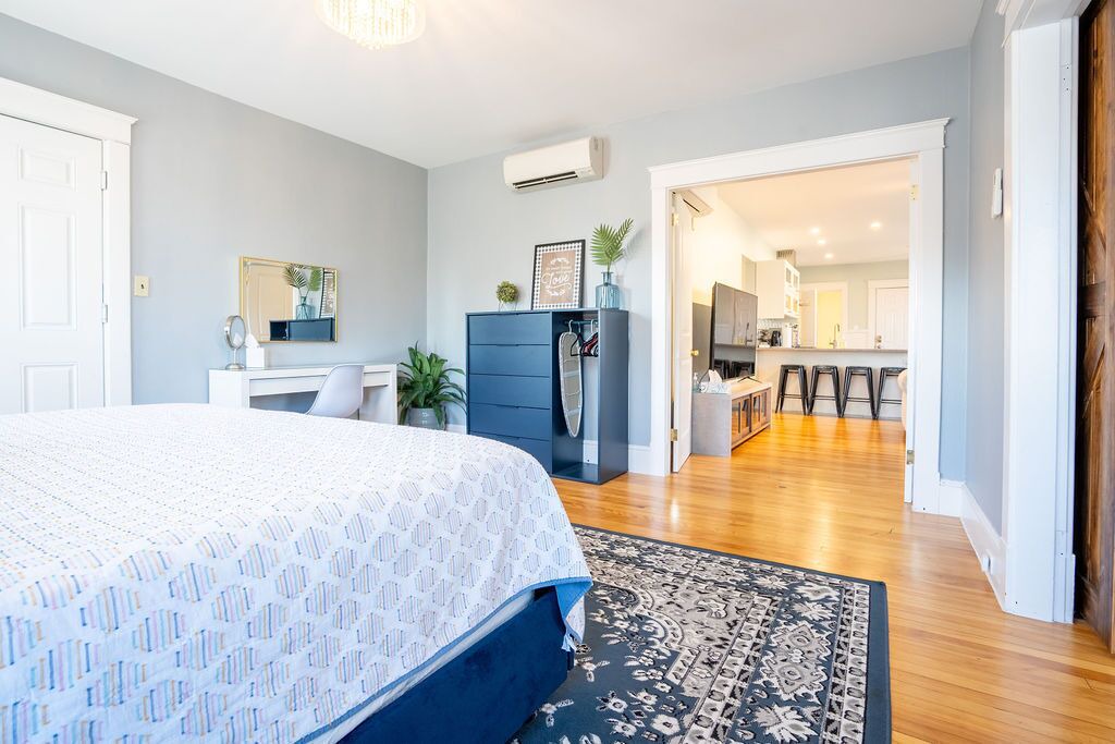 Photo of Bedroom in Oakdale