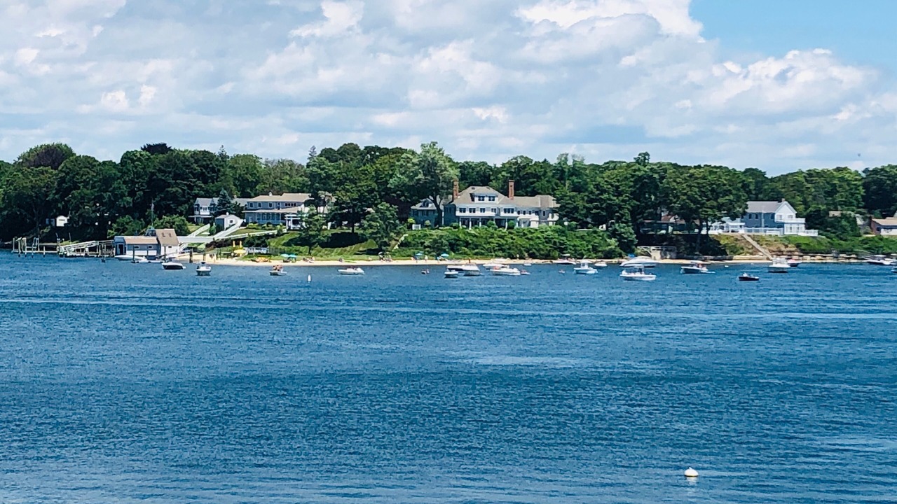 Photo of Others in Niantic