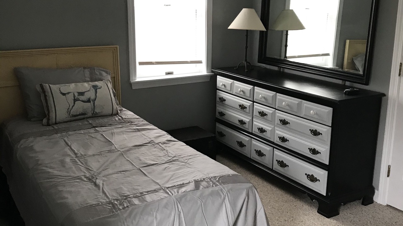 Photo of Bedroom in West Tisbury