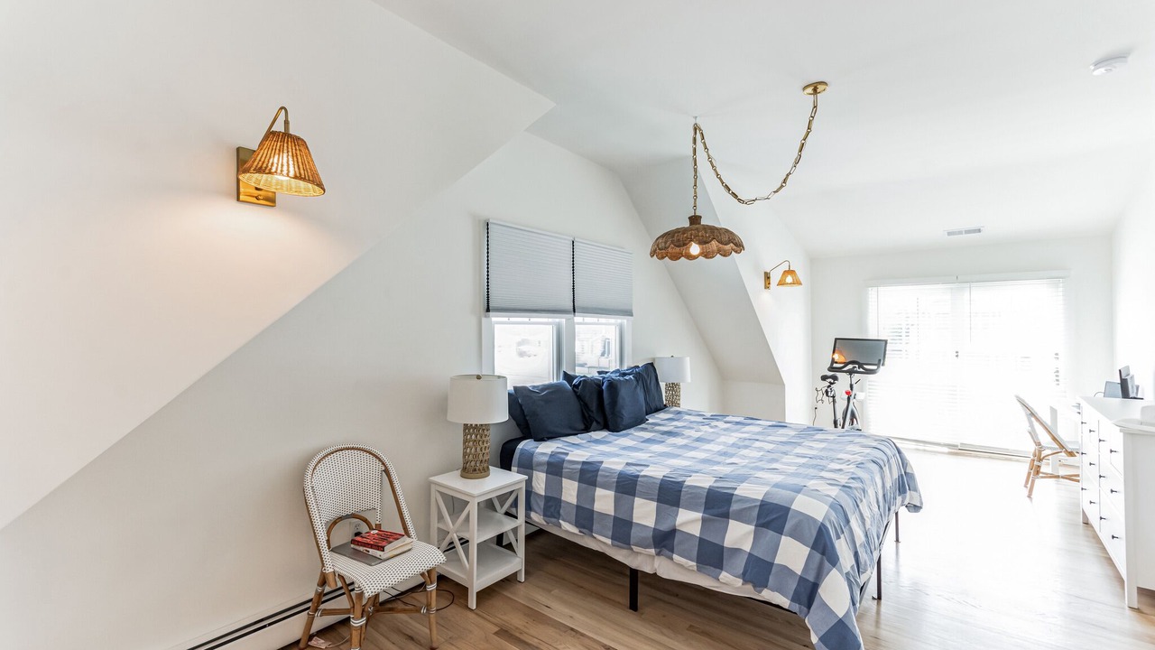Photo of Bedroom in Avon
