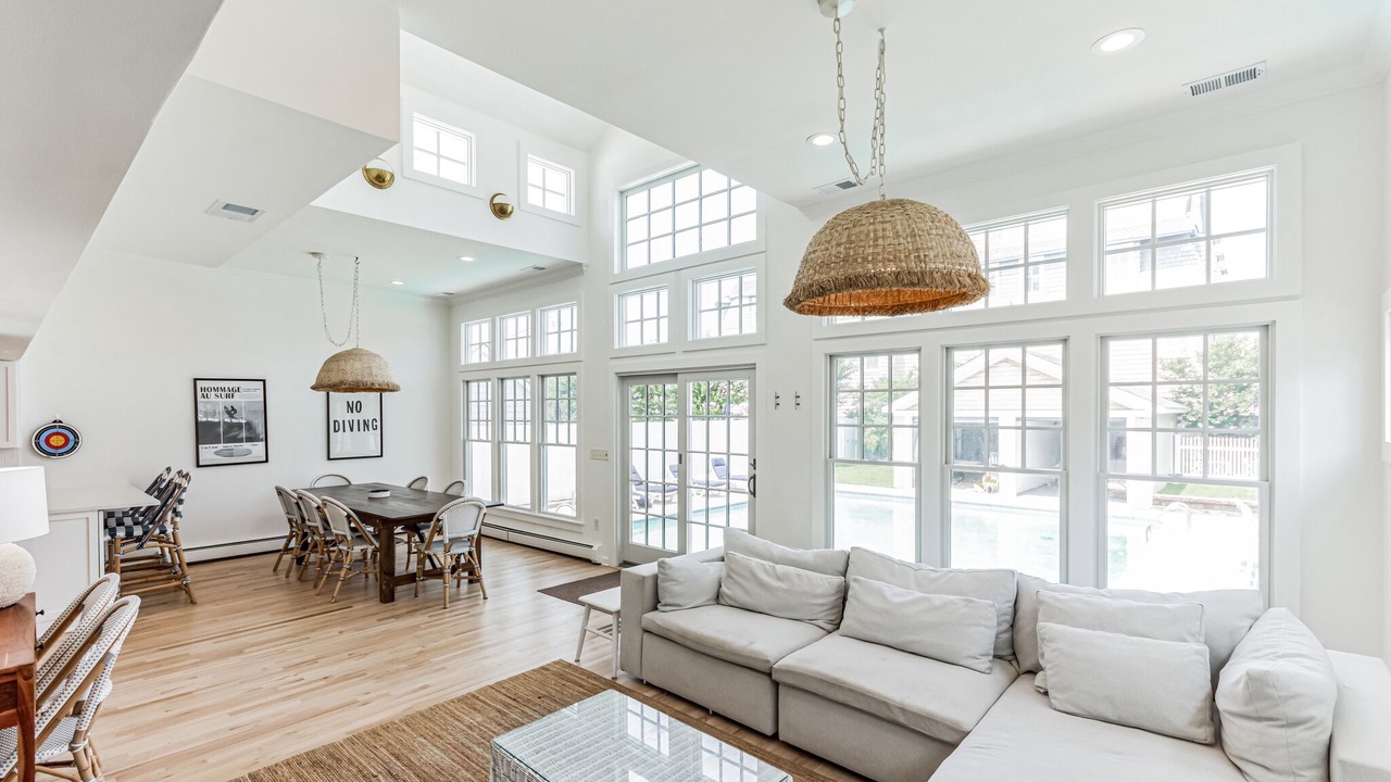 Photo of Livingroom in Avon