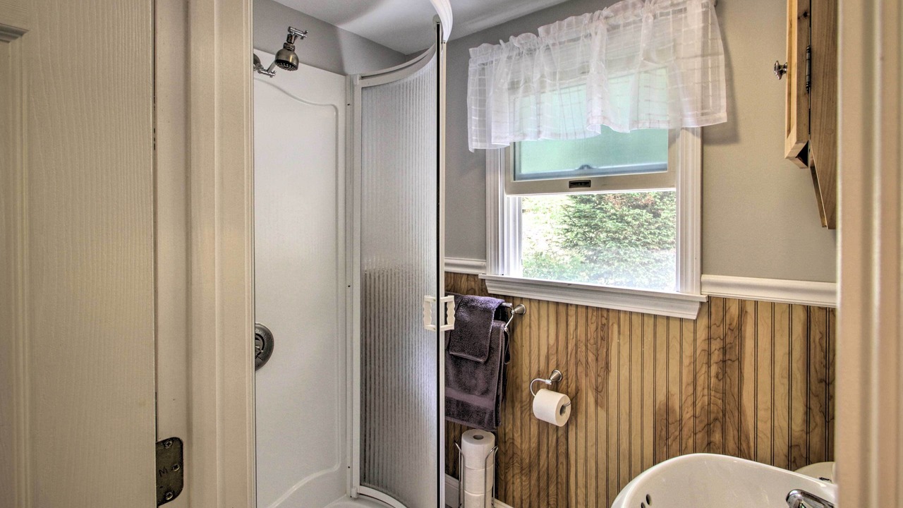 Photo of Bathroom in Weare
