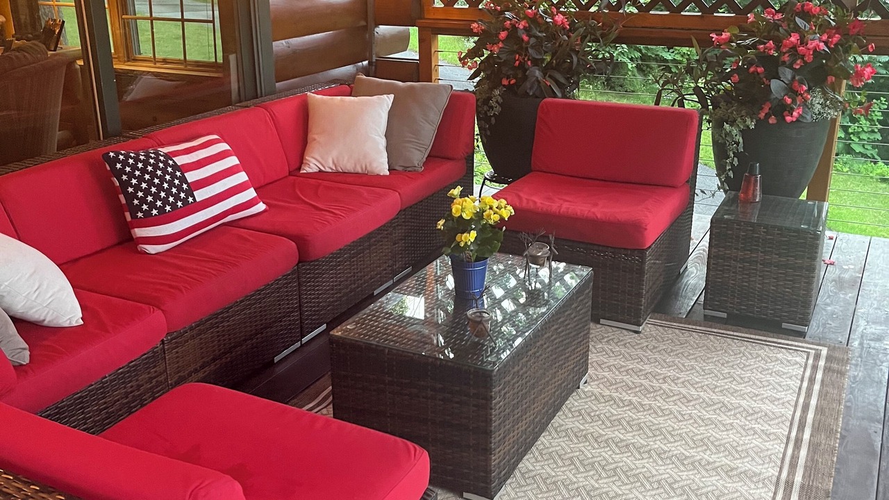 Photo of Patio Balcony in Bolton Landing