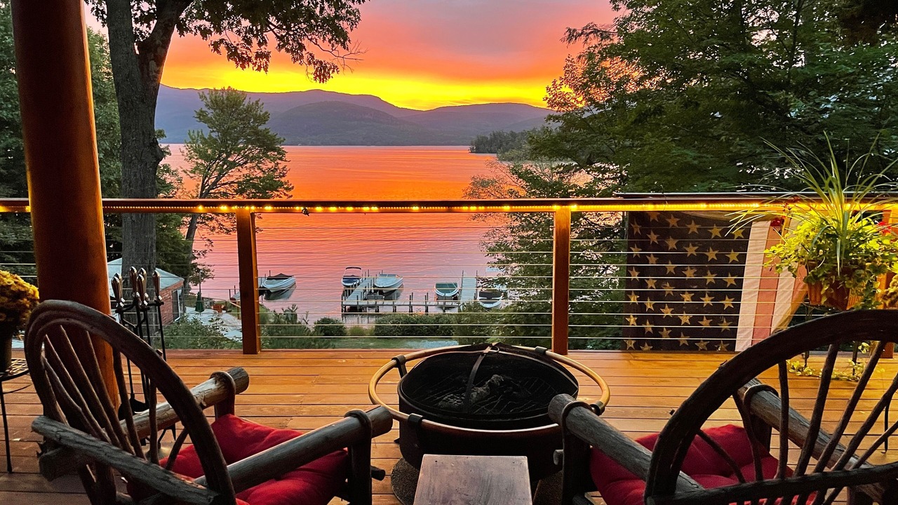 Photo of Patio Balcony in Bolton Landing