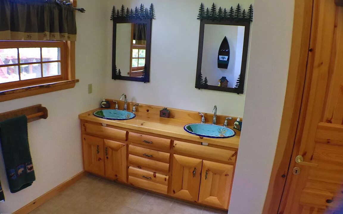 Photo of Bathroom in Bolton Landing