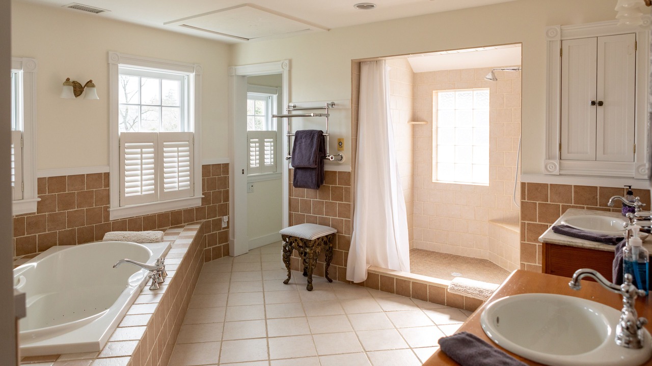 Photo of Bathroom in Tisbury