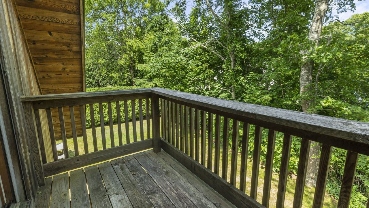 Photo of Outdoor in Kenyon