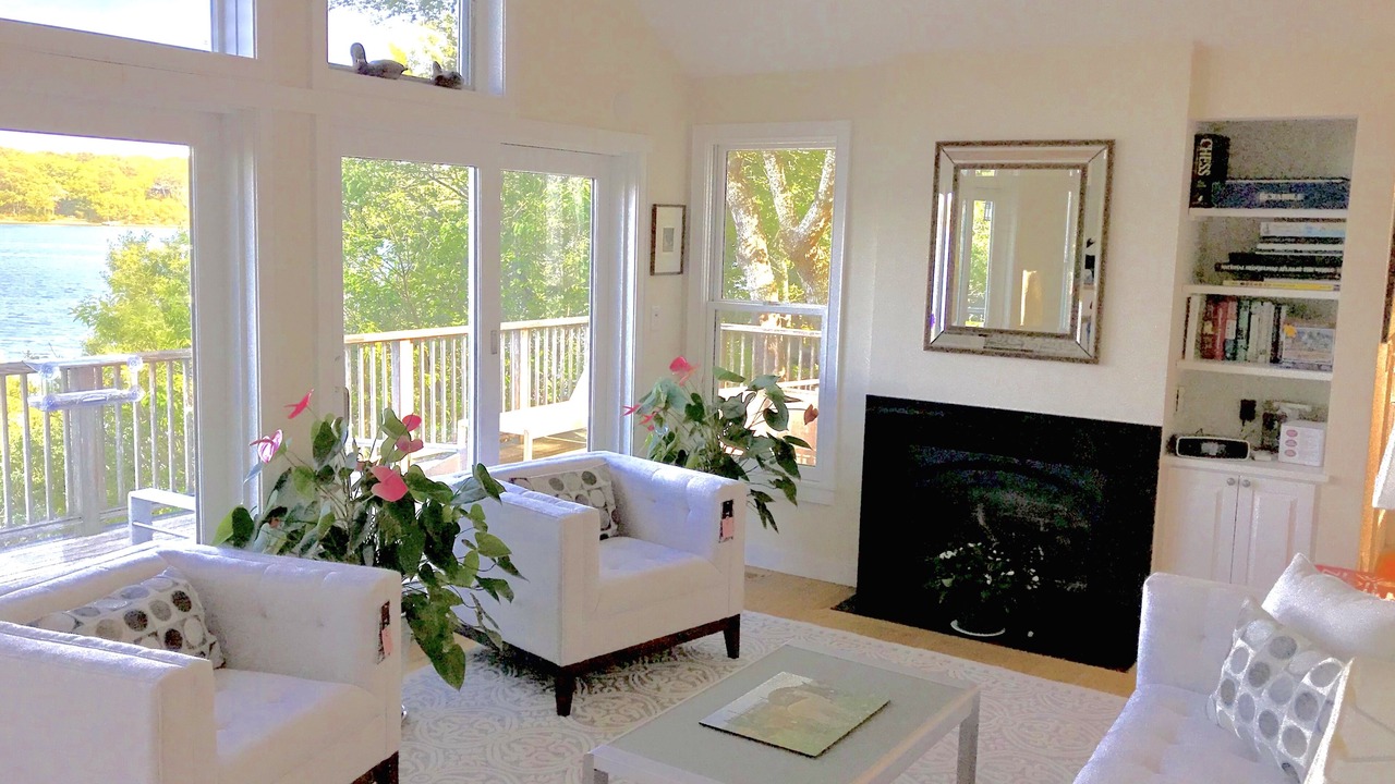 Photo of Livingroom in Tisbury