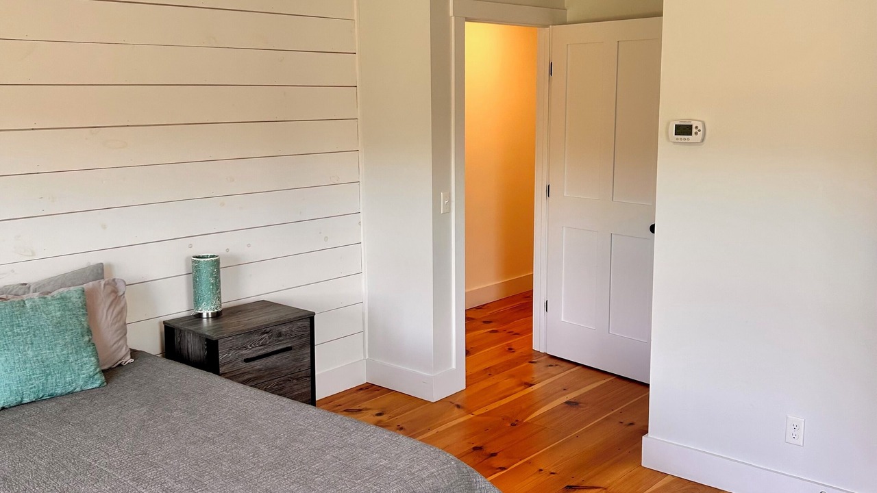 Photo of Bedroom in Waterbury Center