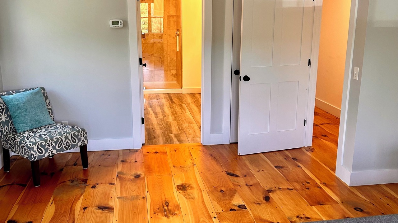 Photo of Bedroom in Waterbury Center
