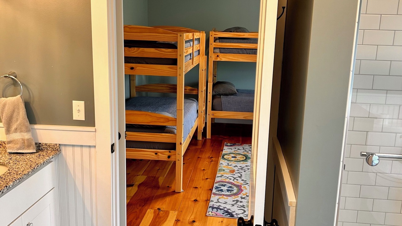 Photo of Bedroom in Waterbury Center