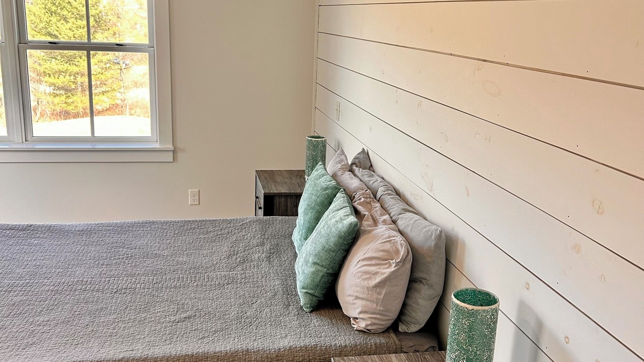 Photo of Bedroom in Waterbury Center