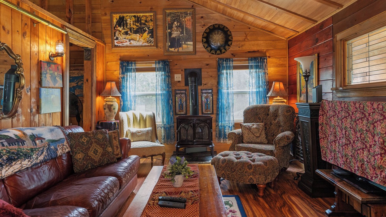Photo of Livingroom in Malletts Bay