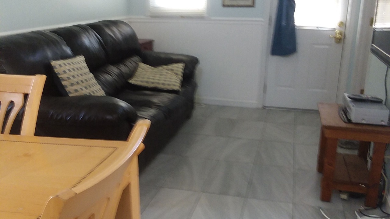 Photo of Livingroom in Hampton