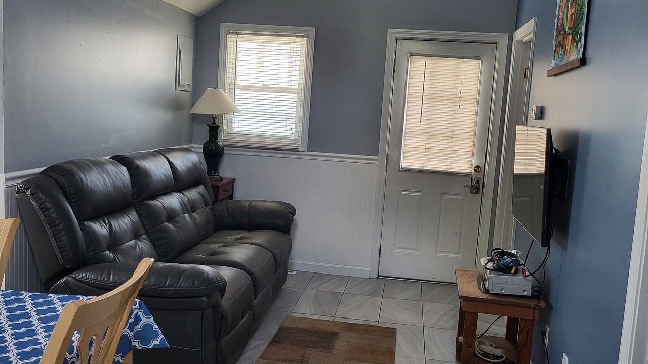 Photo of Livingroom in Hampton