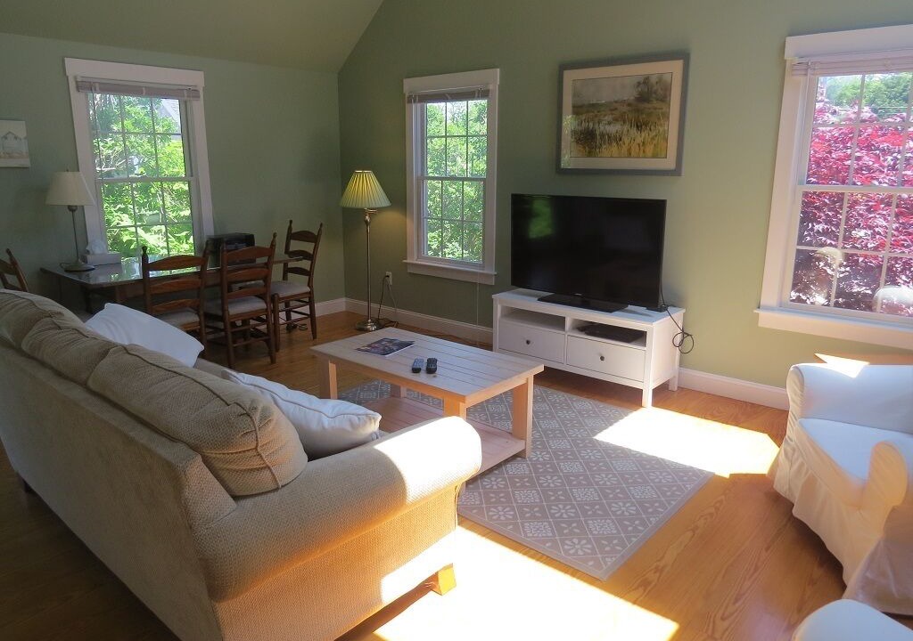 Photo of Livingroom in Chatham