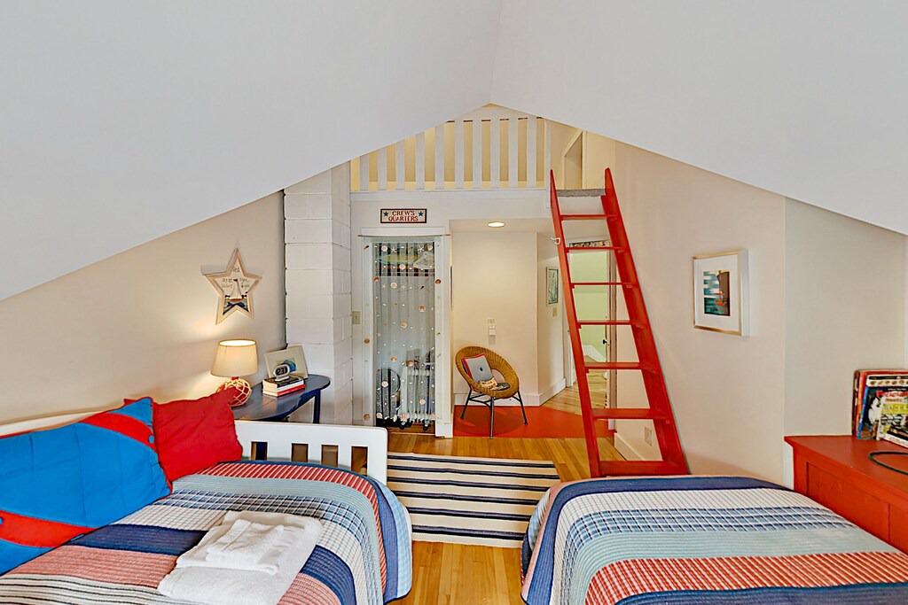Photo of Bedroom in Boothbay Harbor