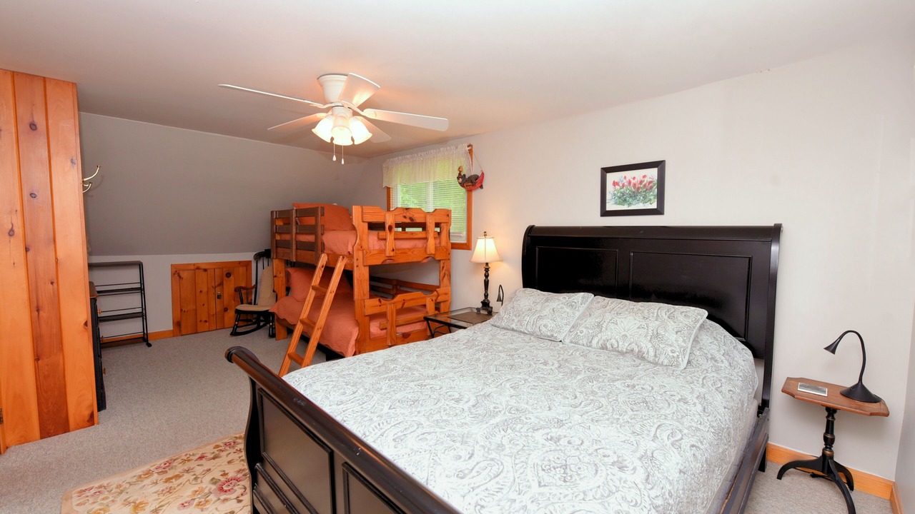 Photo of Bedroom in Eidelweiss Village
