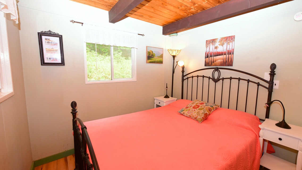 Photo of Bedroom in Eidelweiss Village