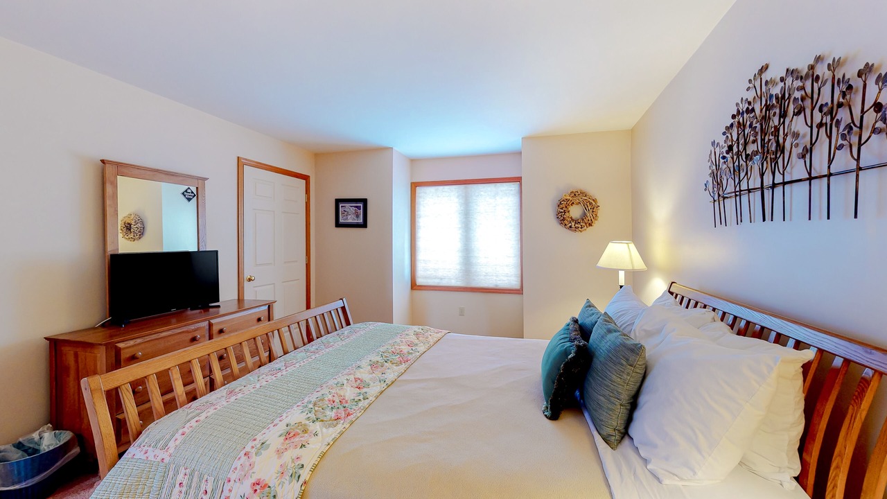 Photo of Bedroom in Sunday River Area