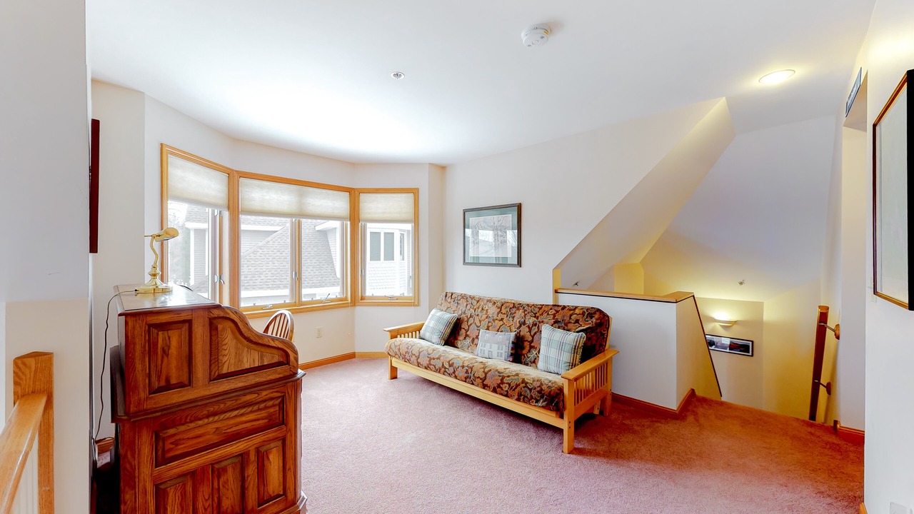 Photo of Livingroom in Sunday River Area