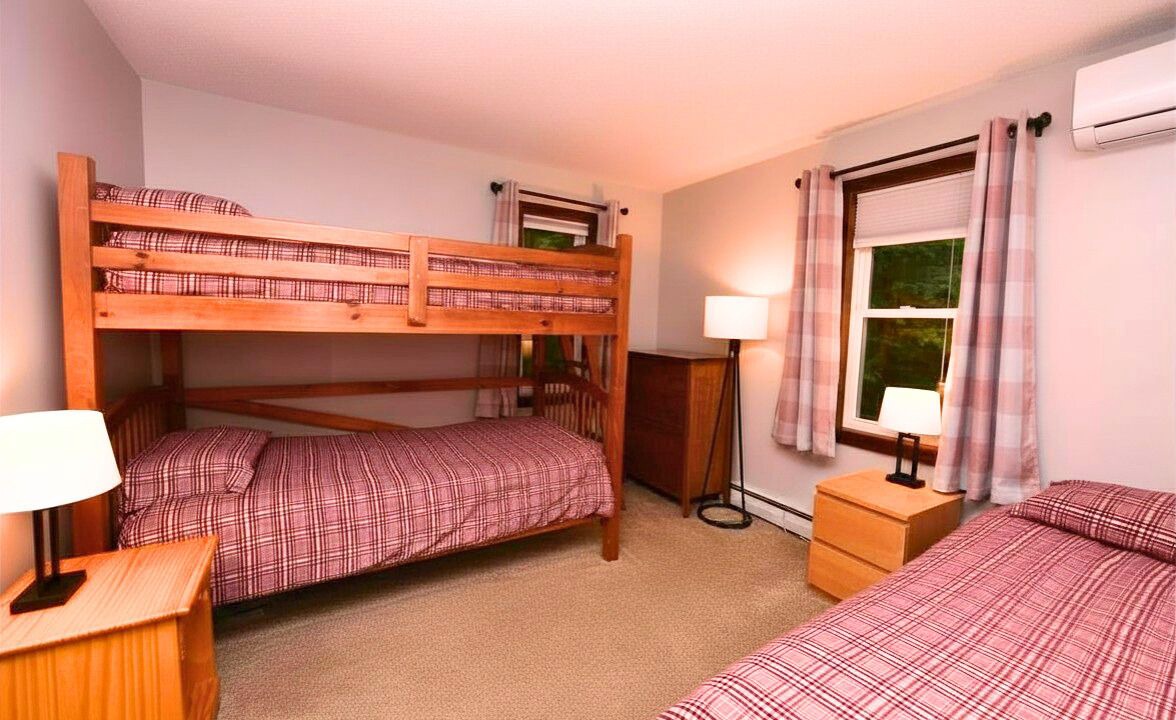 Photo of Bedroom in Eidelweiss Village