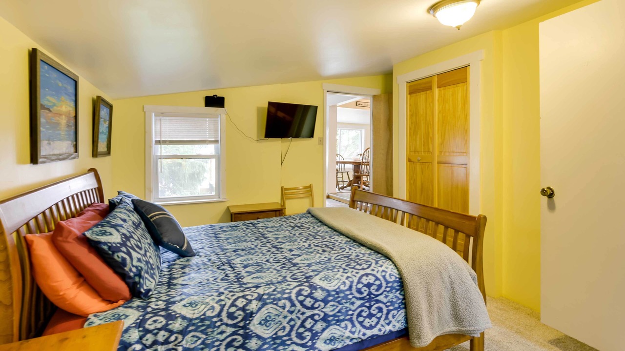 Photo of Bedroom in Winthrop