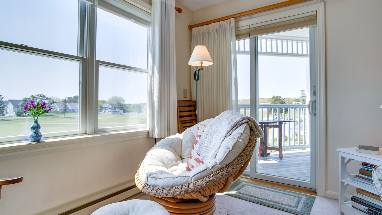 Photo of Livingroom in Oak Bluffs