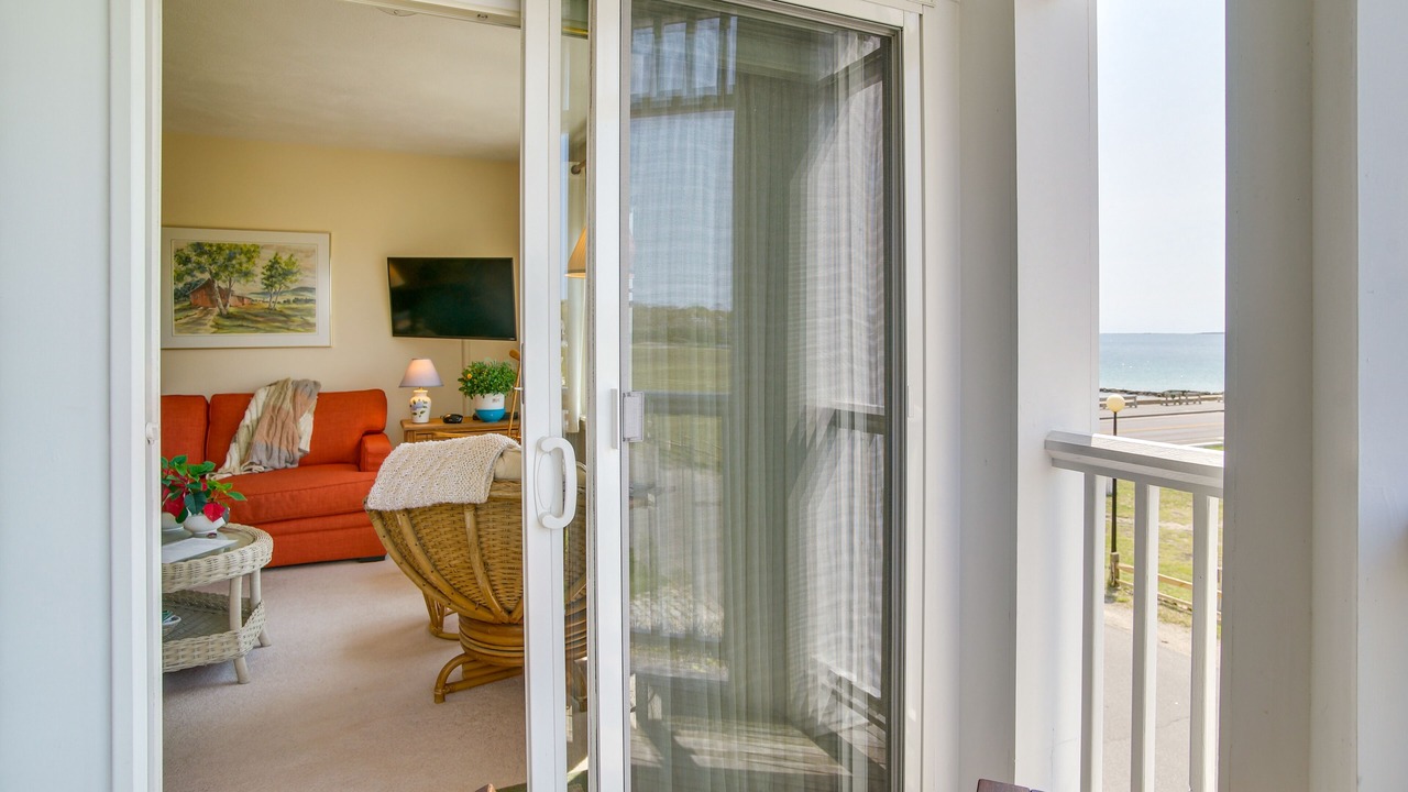Photo of Livingroom in Oak Bluffs