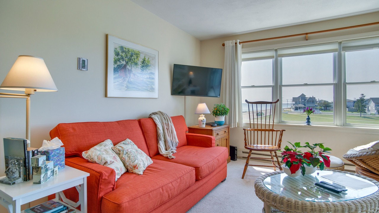 Photo of Livingroom in Oak Bluffs