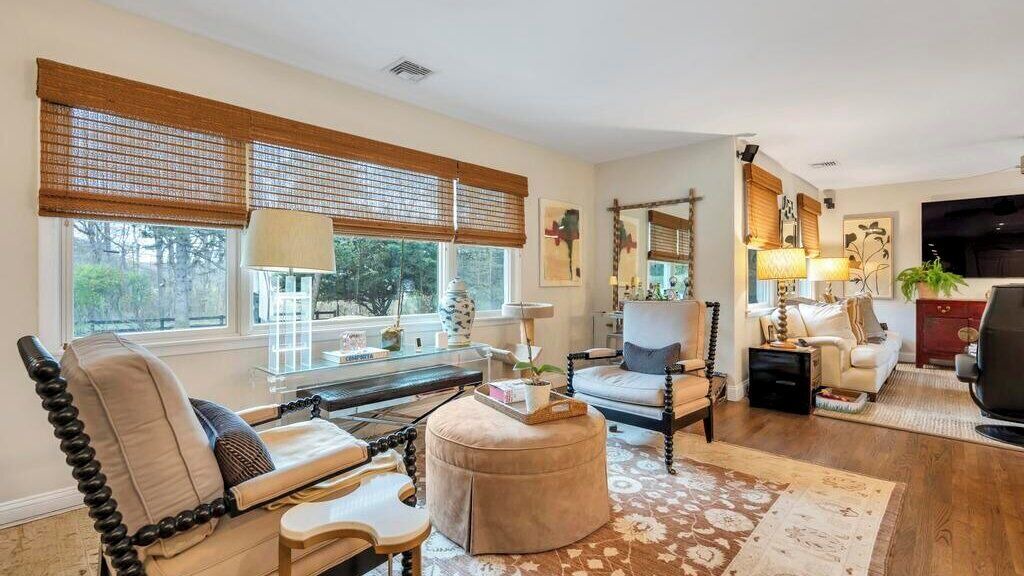 Photo of Livingroom in Tuckahoe