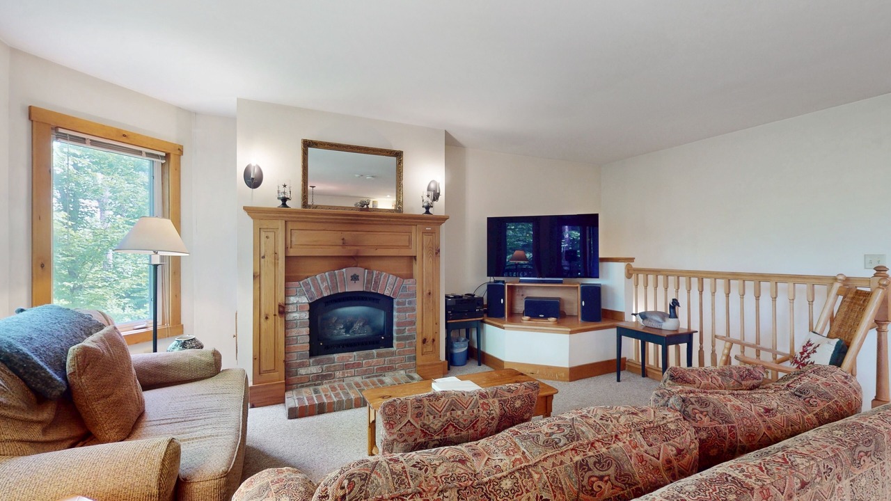 Photo of Livingroom in North Troy