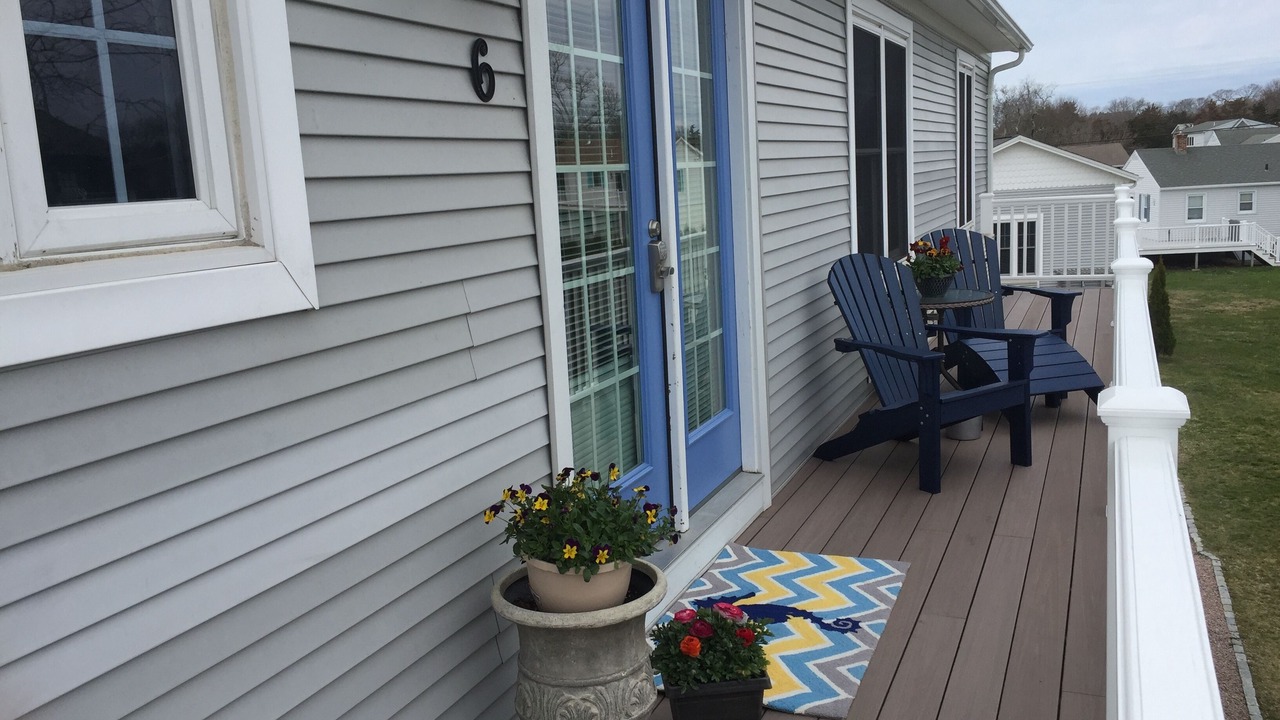 Photo of Patio Balcony in Misquamicut