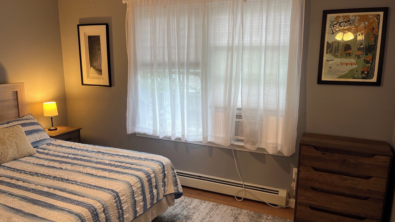 Photo of Bedroom in York Beach