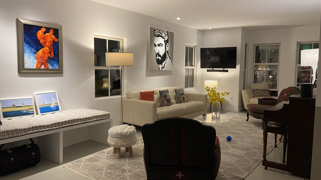 Photo of Bedroom in Commercial Street