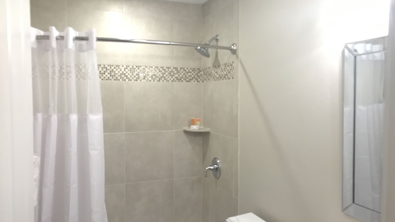 Photo of Bathroom in Yachting Village
