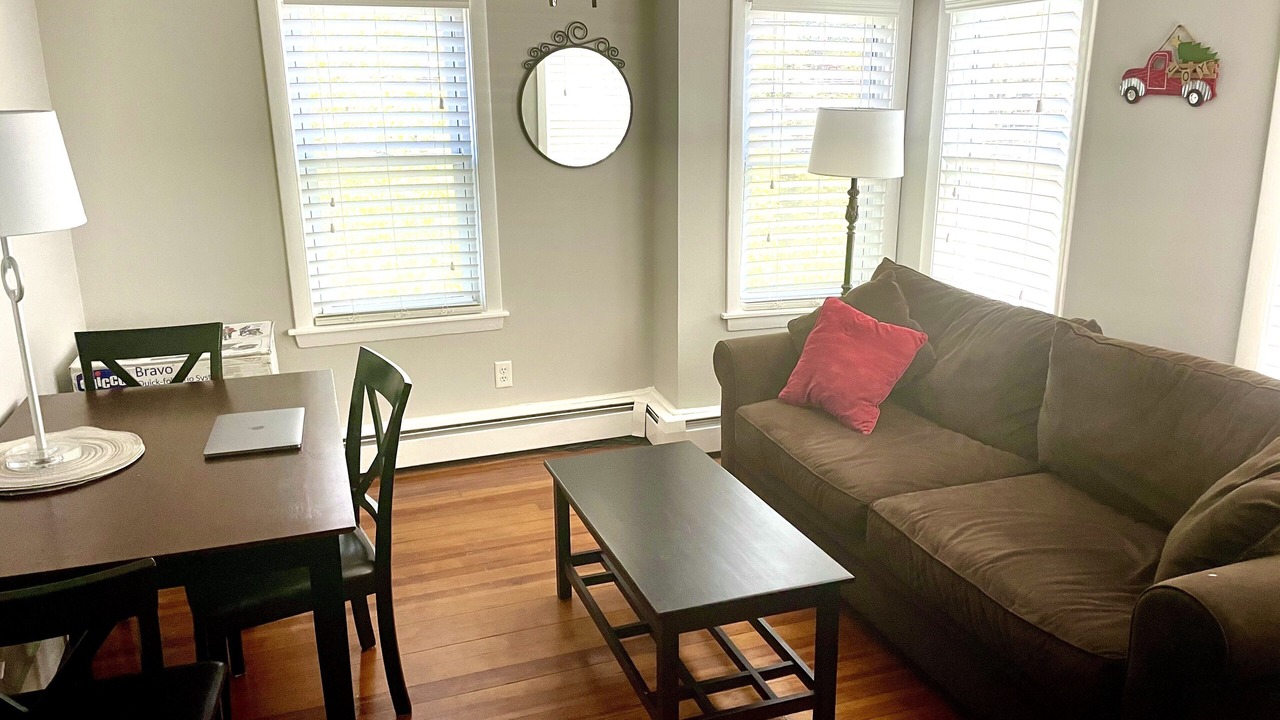 Photo of Bedroom in Jamestown