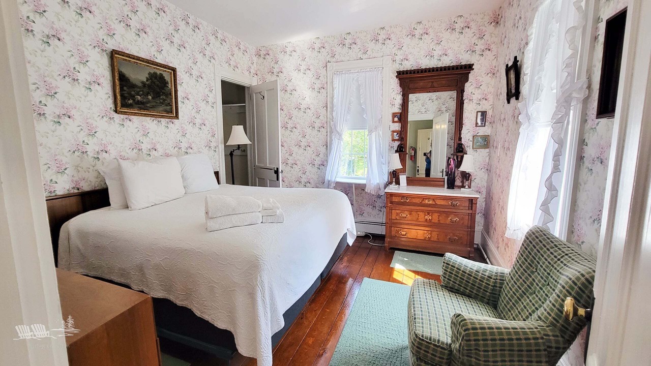 Photo of Bedroom in East Boothbay