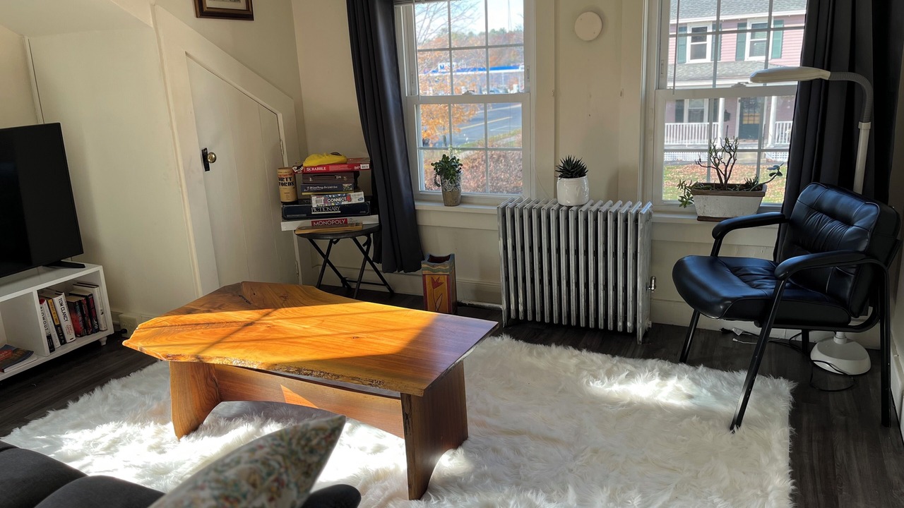 Photo of Livingroom in Lee
