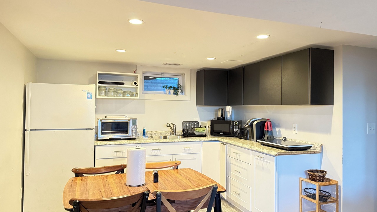 Photo of Kitchen in Oak Square