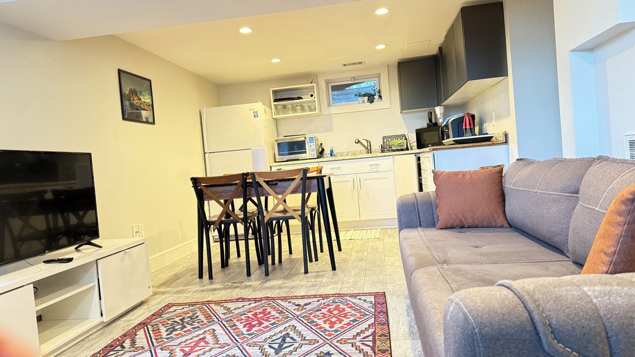 Photo of Livingroom in Oak Square
