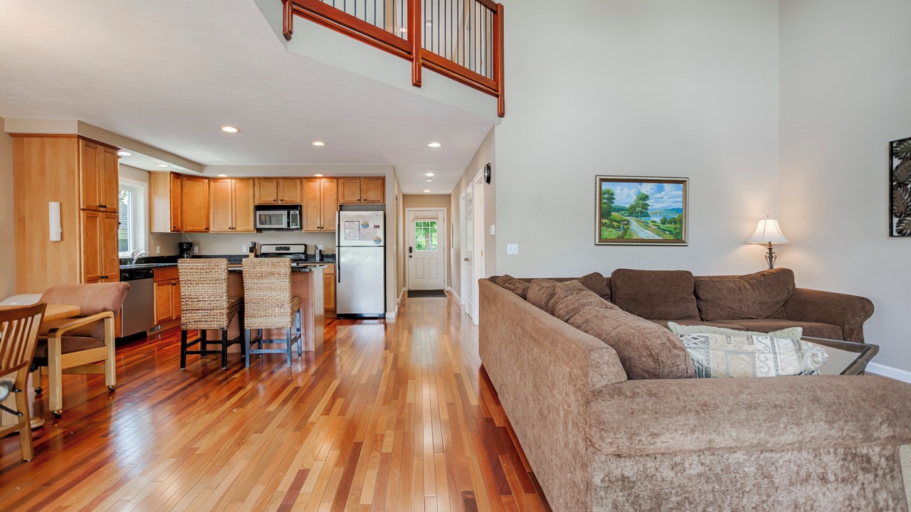Photo of Livingroom in Honeoye