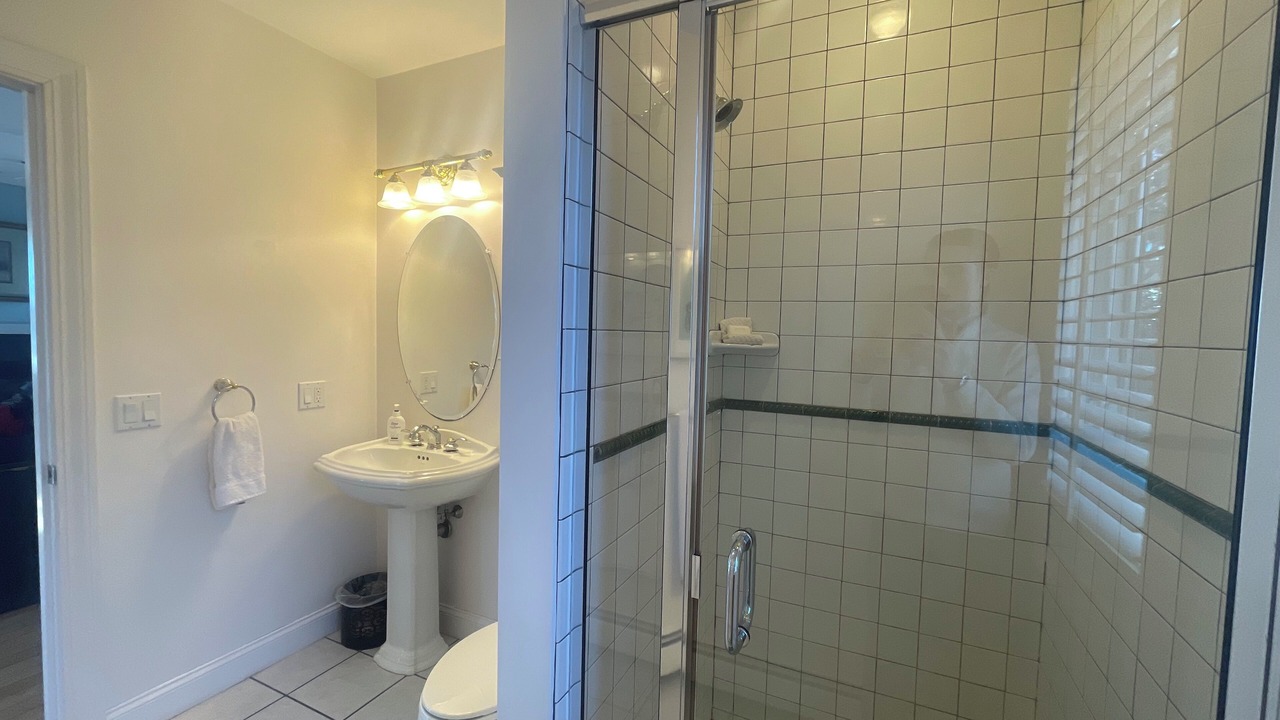 Photo of Bathroom in Easton's Point